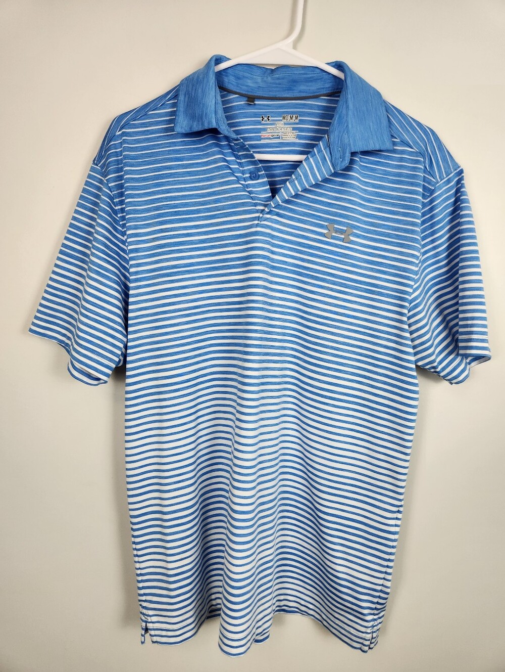 Under armour Golf Shirt Blue Sz Medium Loose Fit Relaxed Baggy Collared Polo